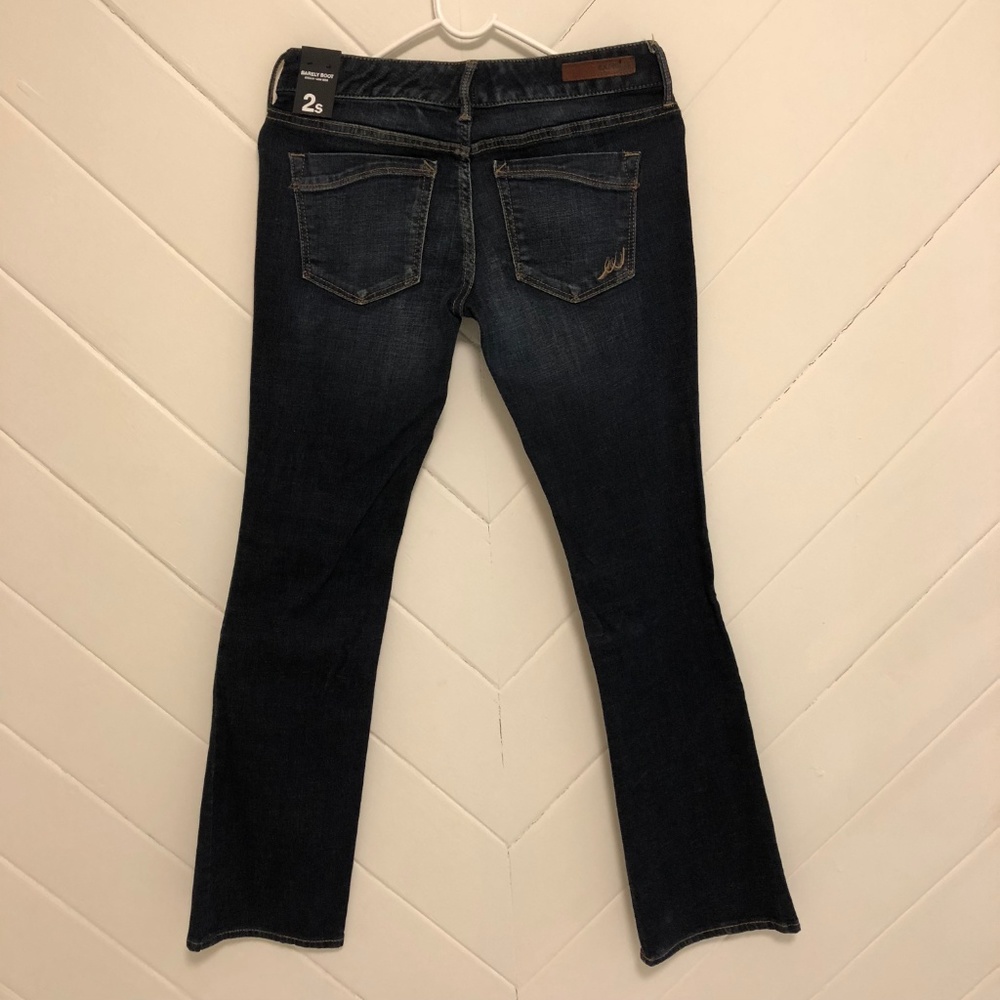 *New* Express Barely Boot Jeans, Size 2 Short - image 3